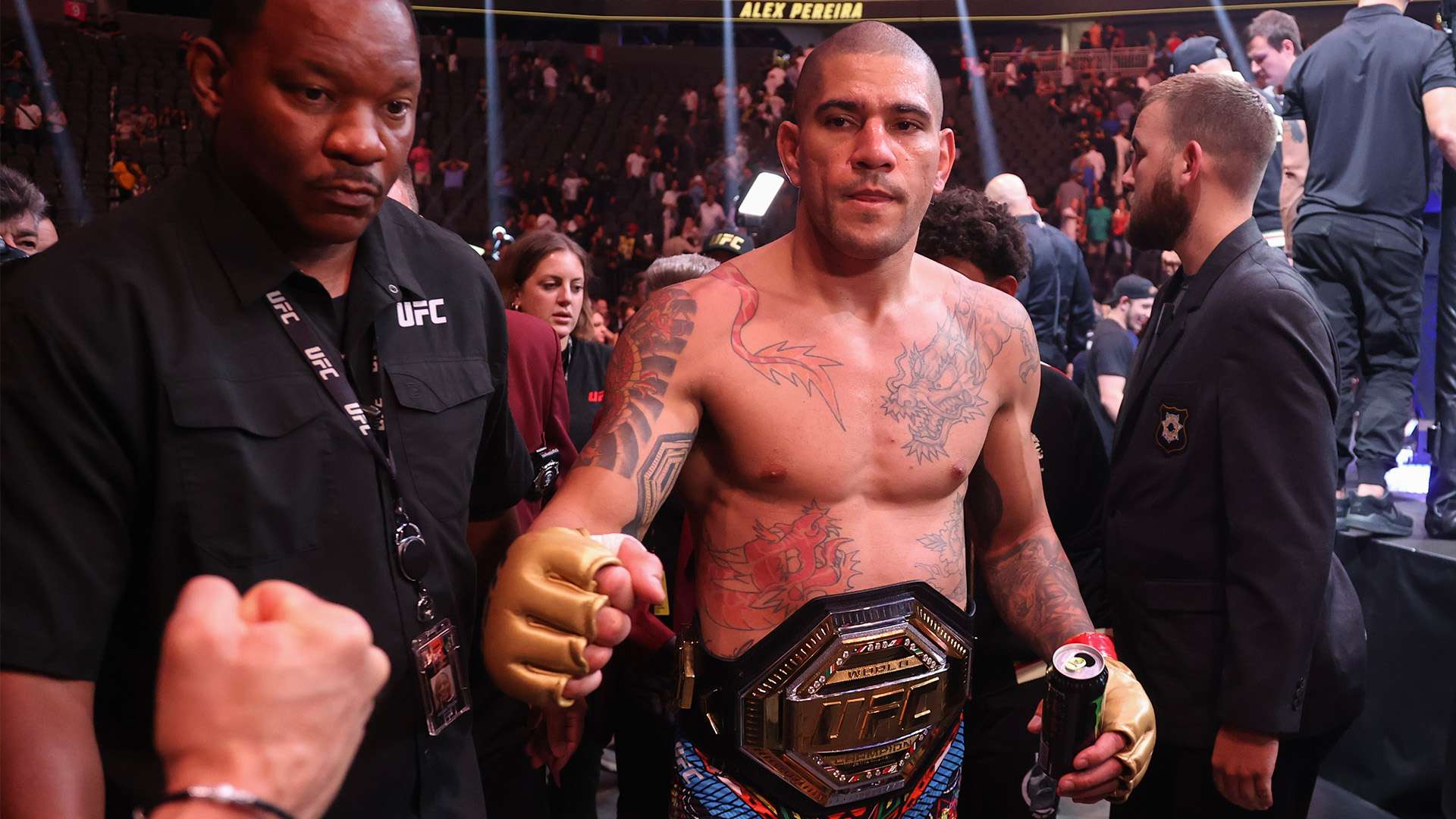 的信任和默 的信任和默