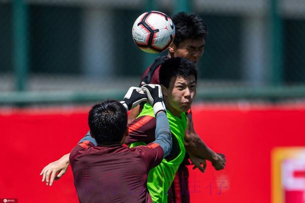 国少主帅口中战术完善的“关键”　29天29堂视频战术课